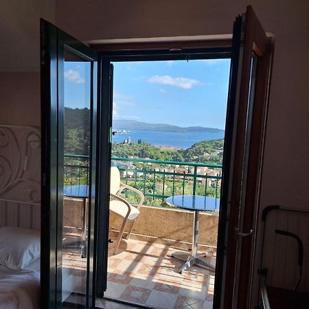 Holiday Home Sunny Hill Kamenari Bagian luar foto