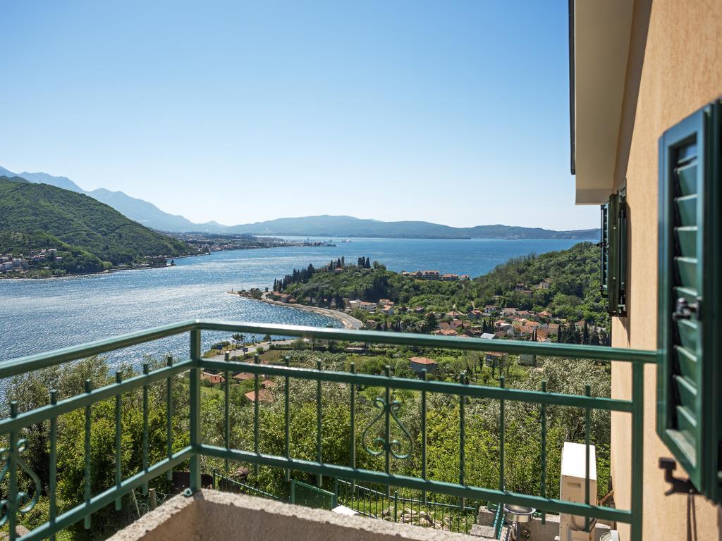 Holiday Home Sunny Hill Kamenari Bagian luar foto